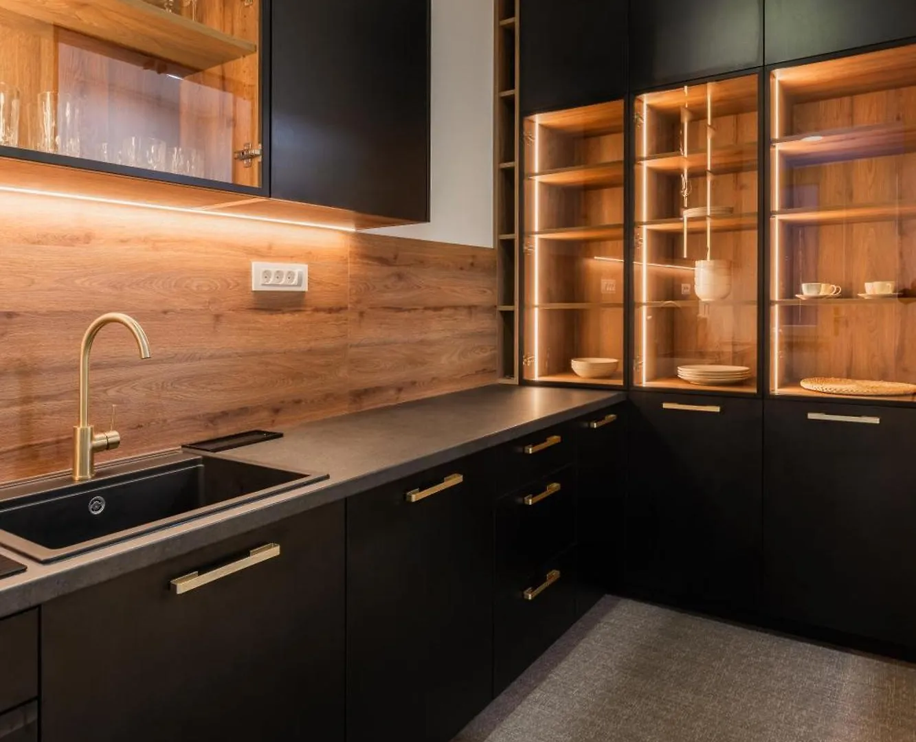 Linden Korzo For 2 Apartment Rijeka Croatia