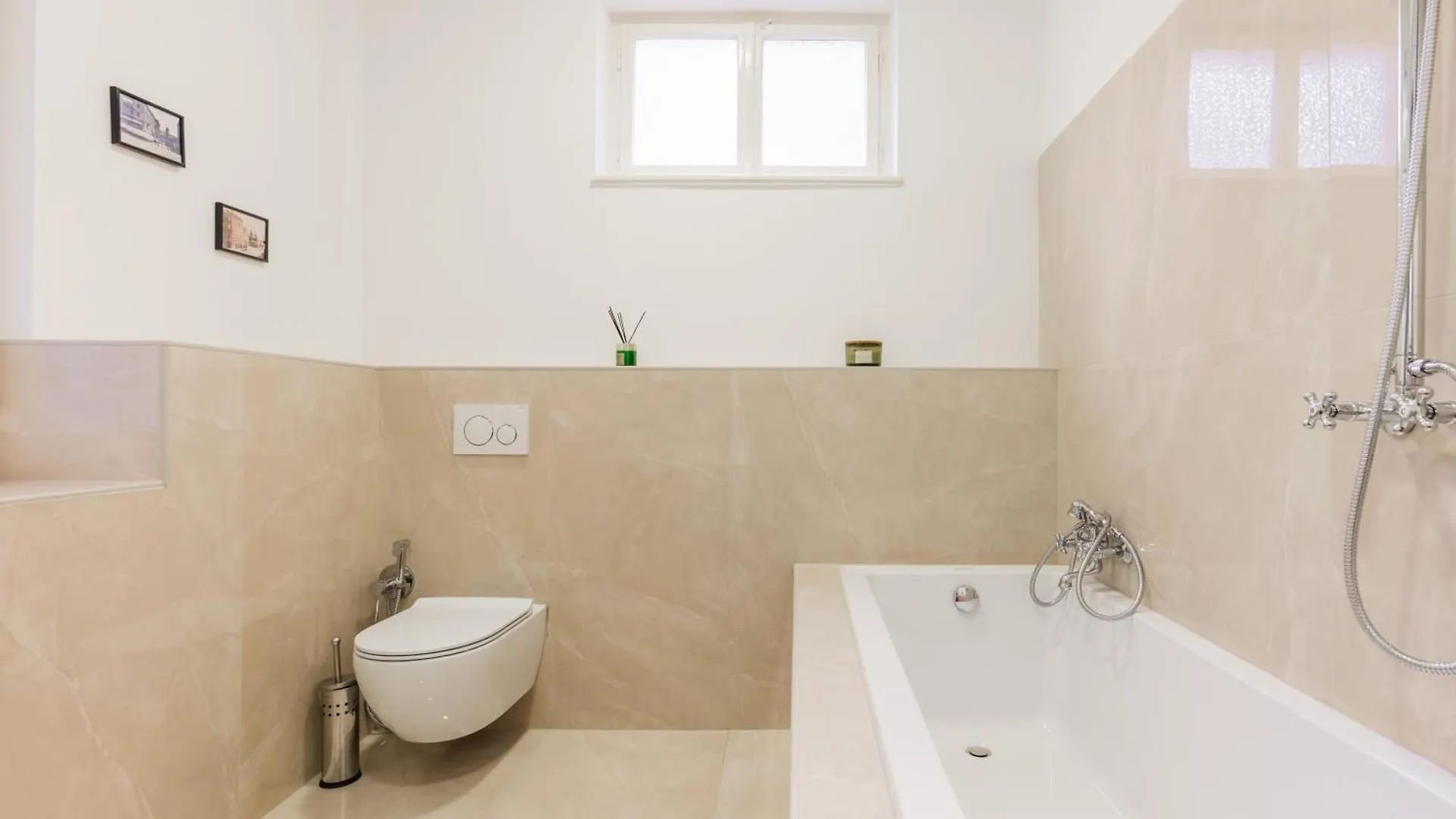 Linden Korzo For 2 Apartment Rijeka